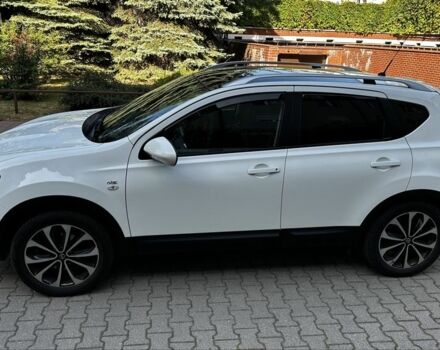 Білий Ніссан Кашкай, об'ємом двигуна 2 л та пробігом 215 тис. км за 9300 $, фото 9 на Automoto.ua