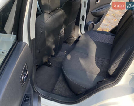 Білий Ніссан Кашкай, об'ємом двигуна 1.5 л та пробігом 194 тис. км за 9500 $, фото 16 на Automoto.ua