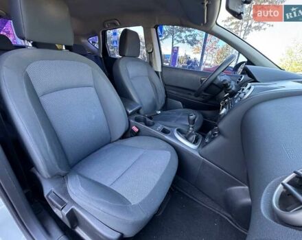 Белый Ниссан Кашкай, объемом двигателя 2 л и пробегом 197 тыс. км за 8690 $, фото 10 на Automoto.ua