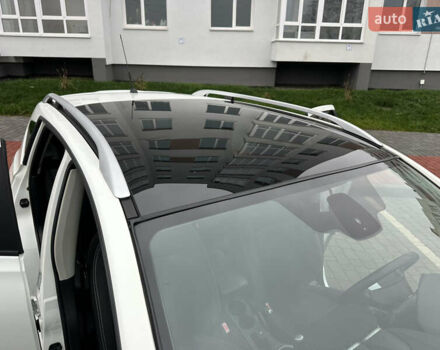 Белый Ниссан Кашкай, объемом двигателя 1.5 л и пробегом 167 тыс. км за 10499 $, фото 43 на Automoto.ua