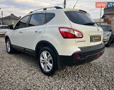 Белый Ниссан Кашкай, объемом двигателя 1.5 л и пробегом 178 тыс. км за 10299 $, фото 5 на Automoto.ua