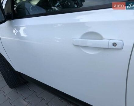 Белый Ниссан Кашкай, объемом двигателя 1.6 л и пробегом 215 тыс. км за 10500 $, фото 18 на Automoto.ua