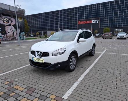 Белый Ниссан Кашкай, объемом двигателя 2 л и пробегом 217 тыс. км за 12800 $, фото 1 на Automoto.ua