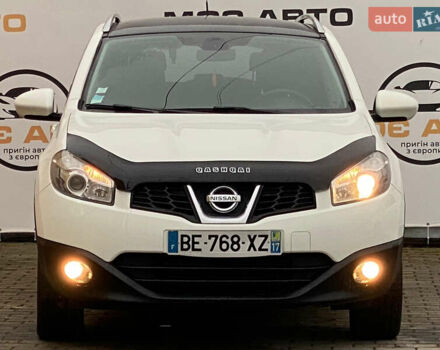 Белый Ниссан Кашкай, объемом двигателя 1.5 л и пробегом 211 тыс. км за 10200 $, фото 5 на Automoto.ua