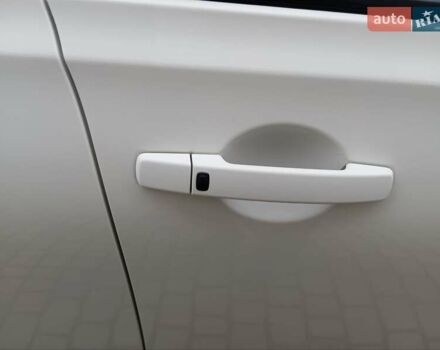 Белый Ниссан Кашкай, объемом двигателя 2 л и пробегом 231 тыс. км за 11650 $, фото 27 на Automoto.ua