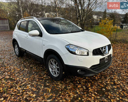 Белый Ниссан Кашкай, объемом двигателя 0 л и пробегом 191 тыс. км за 11650 $, фото 1 на Automoto.ua