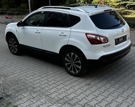 Білий Ніссан Кашкай, об'ємом двигуна 2 л та пробігом 215 тис. км за 9300 $, фото 8 на Automoto.ua