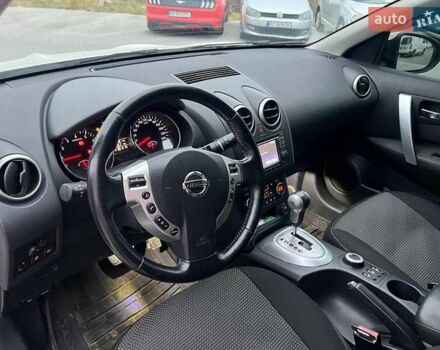 Белый Ниссан Кашкай, объемом двигателя 2 л и пробегом 128 тыс. км за 12490 $, фото 16 на Automoto.ua