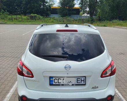 Белый Ниссан Кашкай, объемом двигателя 2 л и пробегом 194 тыс. км за 11750 $, фото 4 на Automoto.ua