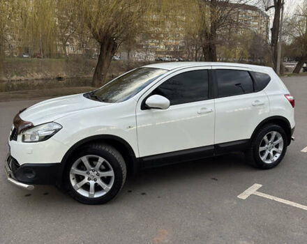 Білий Ніссан Кашкай, об'ємом двигуна 2 л та пробігом 147 тис. км за 12300 $, фото 7 на Automoto.ua