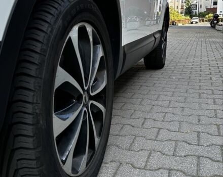 Білий Ніссан Кашкай, об'ємом двигуна 2 л та пробігом 215 тис. км за 9300 $, фото 10 на Automoto.ua