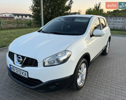 Белый Ниссан Кашкай, объемом двигателя 1.5 л и пробегом 230 тыс. км за 10250 $, фото 26 на Automoto.ua
