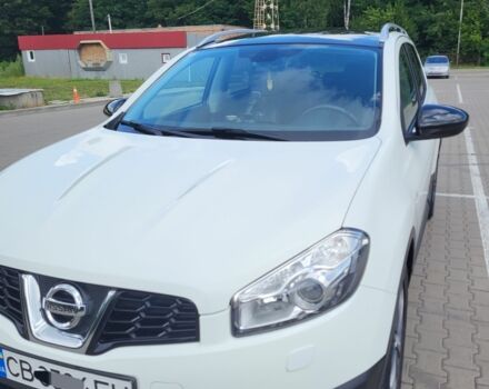 Белый Ниссан Кашкай, объемом двигателя 2 л и пробегом 194 тыс. км за 11750 $, фото 1 на Automoto.ua