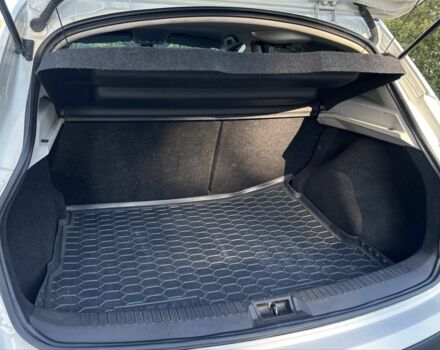 Белый Ниссан Кашкай, объемом двигателя 2 л и пробегом 152 тыс. км за 10600 $, фото 21 на Automoto.ua