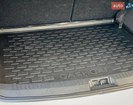 Ниссан Кашкай 2011 в Днепре (Днепропетровске) на Automoto.ua Белый Ниссан Кашкай, объемом двигателя 2 л и пробегом 162 тыс. км за 10300 $, фото 19 на Automoto.ua