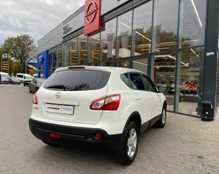 Белый Ниссан Кашкай, объемом двигателя 0 л и пробегом 205 тыс. км за 8600 $, фото 7 на Automoto.ua