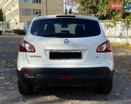 Білий Ніссан Кашкай, об'ємом двигуна 1.5 л та пробігом 194 тис. км за 9500 $, фото 3 на Automoto.ua