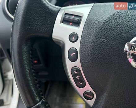 Белый Ниссан Кашкай, объемом двигателя 2 л и пробегом 128 тыс. км за 12490 $, фото 24 на Automoto.ua