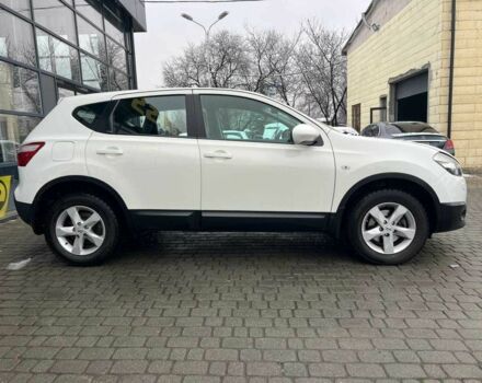 Белый Ниссан Кашкай, объемом двигателя 2 л и пробегом 151 тыс. км за 11300 $, фото 7 на Automoto.ua