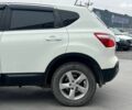 Белый Ниссан Кашкай, объемом двигателя 2 л и пробегом 128 тыс. км за 12490 $, фото 5 на Automoto.ua
