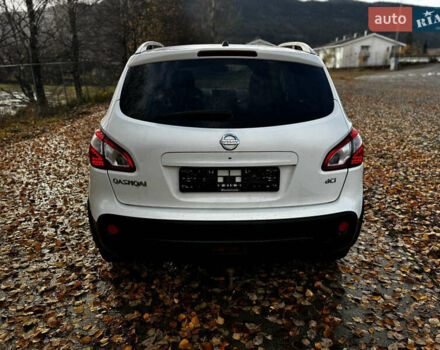 Белый Ниссан Кашкай, объемом двигателя 0 л и пробегом 191 тыс. км за 11650 $, фото 2 на Automoto.ua