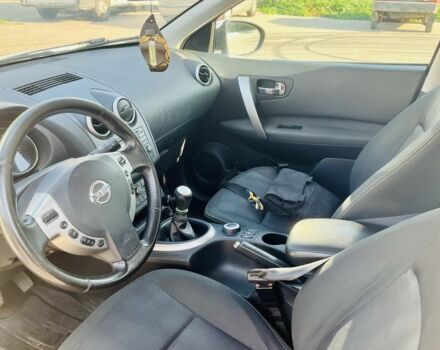 Белый Ниссан Кашкай, объемом двигателя 2 л и пробегом 225 тыс. км за 6500 $, фото 6 на Automoto.ua