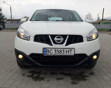 Білий Ніссан Кашкай, об'ємом двигуна 1.6 л та пробігом 219 тис. км за 10300 $, фото 3 на Automoto.ua