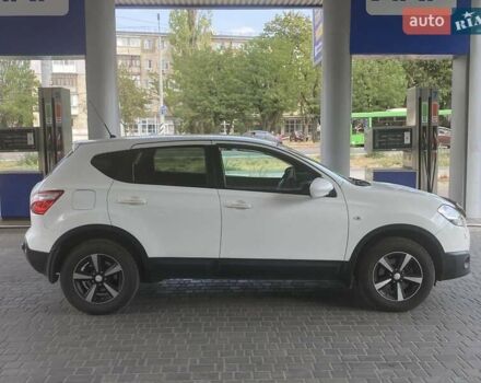 Білий Ніссан Кашкай, об'ємом двигуна 1.6 л та пробігом 155 тис. км за 9999 $, фото 8 на Automoto.ua