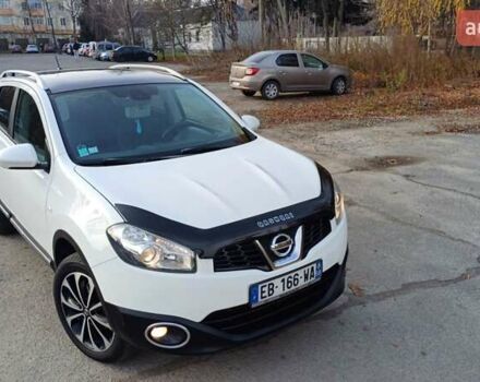 Белый Ниссан Кашкай, объемом двигателя 1.6 л и пробегом 227 тыс. км за 10800 $, фото 2 на Automoto.ua