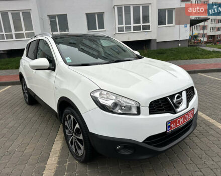 Белый Ниссан Кашкай, объемом двигателя 1.5 л и пробегом 167 тыс. км за 10499 $, фото 13 на Automoto.ua