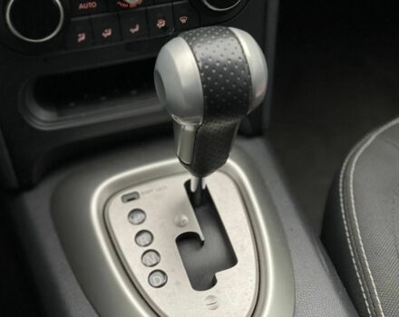 Белый Ниссан Кашкай, объемом двигателя 2 л и пробегом 149 тыс. км за 10900 $, фото 15 на Automoto.ua