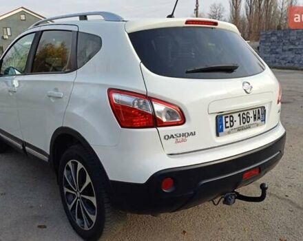 Белый Ниссан Кашкай, объемом двигателя 1.6 л и пробегом 227 тыс. км за 10800 $, фото 11 на Automoto.ua