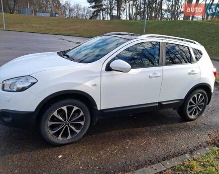 Белый Ниссан Кашкай, объемом двигателя 2 л и пробегом 132 тыс. км за 11084 $, фото 9 на Automoto.ua