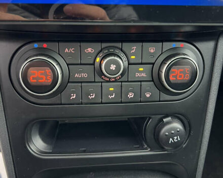 Белый Ниссан Кашкай, объемом двигателя 1.6 л и пробегом 170 тыс. км за 10555 $, фото 26 на Automoto.ua