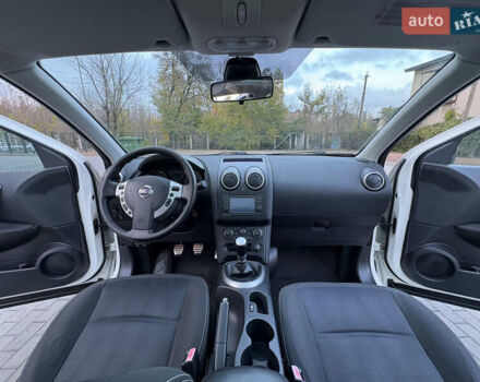 Ниссан Кашкай 2012 в Житомире на Automoto.ua Белый Ниссан Кашкай, объемом двигателя 1.5 л и пробегом 212 тыс. км за 11899 $, фото 35 на Automoto.ua