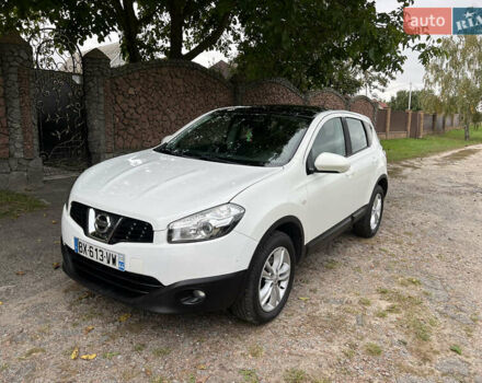 Белый Ниссан Кашкай, объемом двигателя 1.5 л и пробегом 180 тыс. км за 10800 $, фото 9 на Automoto.ua