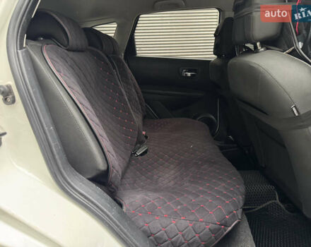 Белый Ниссан Кашкай, объемом двигателя 1.5 л и пробегом 277 тыс. км за 9300 $, фото 32 на Automoto.ua