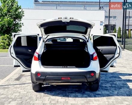 Белый Ниссан Кашкай, объемом двигателя 2 л и пробегом 162 тыс. км за 11899 $, фото 13 на Automoto.ua