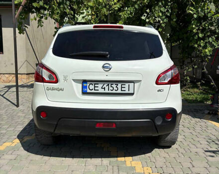 Белый Ниссан Кашкай, объемом двигателя 1.6 л и пробегом 210 тыс. км за 11900 $, фото 3 на Automoto.ua