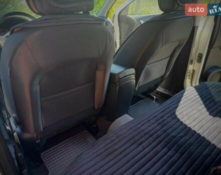 Білий Ніссан Кашкай, об'ємом двигуна 2 л та пробігом 241 тис. км за 12200 $, фото 4 на Automoto.ua