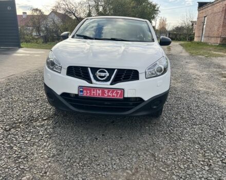 Белый Ниссан Кашкай, объемом двигателя 1.5 л и пробегом 250 тыс. км за 9500 $, фото 1 на Automoto.ua