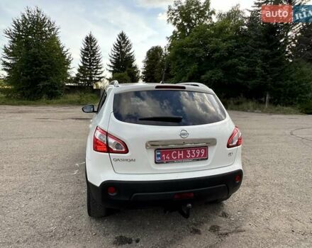 Білий Ніссан Кашкай, об'ємом двигуна 1.99 л та пробігом 193 тис. км за 12700 $, фото 16 на Automoto.ua