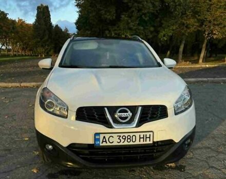 Белый Ниссан Кашкай, объемом двигателя 1.46 л и пробегом 268 тыс. км за 10400 $, фото 4 на Automoto.ua
