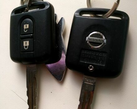 Белый Ниссан Кашкай, объемом двигателя 1.6 л и пробегом 223 тыс. км за 10200 $, фото 5 на Automoto.ua