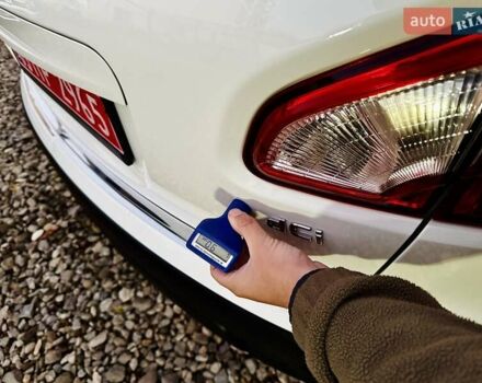 Белый Ниссан Кашкай, объемом двигателя 1.6 л и пробегом 174 тыс. км за 12999 $, фото 148 на Automoto.ua