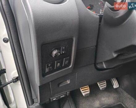 Білий Ніссан Кашкай, об'ємом двигуна 1.6 л та пробігом 210 тис. км за 11700 $, фото 39 на Automoto.ua