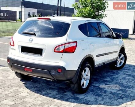 Белый Ниссан Кашкай, объемом двигателя 2 л и пробегом 162 тыс. км за 11899 $, фото 41 на Automoto.ua