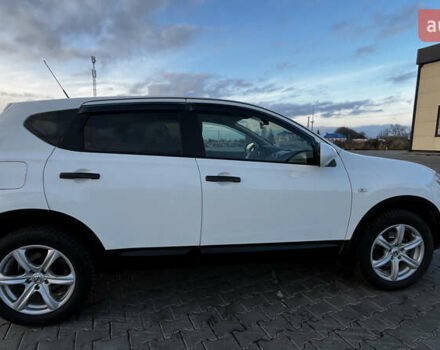 Білий Ніссан Кашкай, об'ємом двигуна 2 л та пробігом 129 тис. км за 13500 $, фото 7 на Automoto.ua