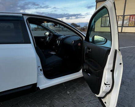 Білий Ніссан Кашкай, об'ємом двигуна 2 л та пробігом 129 тис. км за 13500 $, фото 51 на Automoto.ua