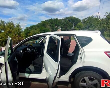 Ниссан Кашкай 2012 в Кропивницком (Кировограде) на Automoto.ua Белый Ниссан Кашкай, объемом двигателя 1.6 л и пробегом 220 тыс. км за 11500 $, фото 2 на Automoto.ua